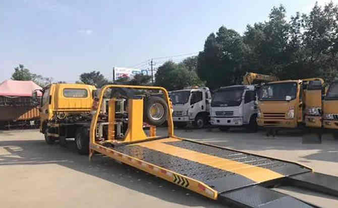 兴仁汽车中途维修案例